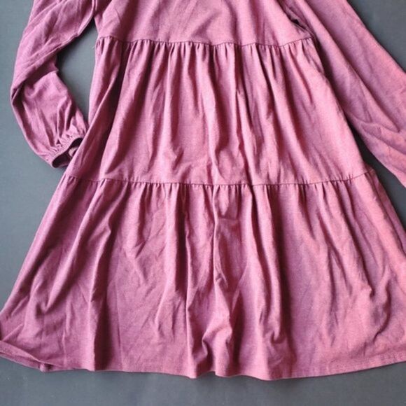 šAimeĀ maroonālongāsleeveādress - Picture 4 of 7